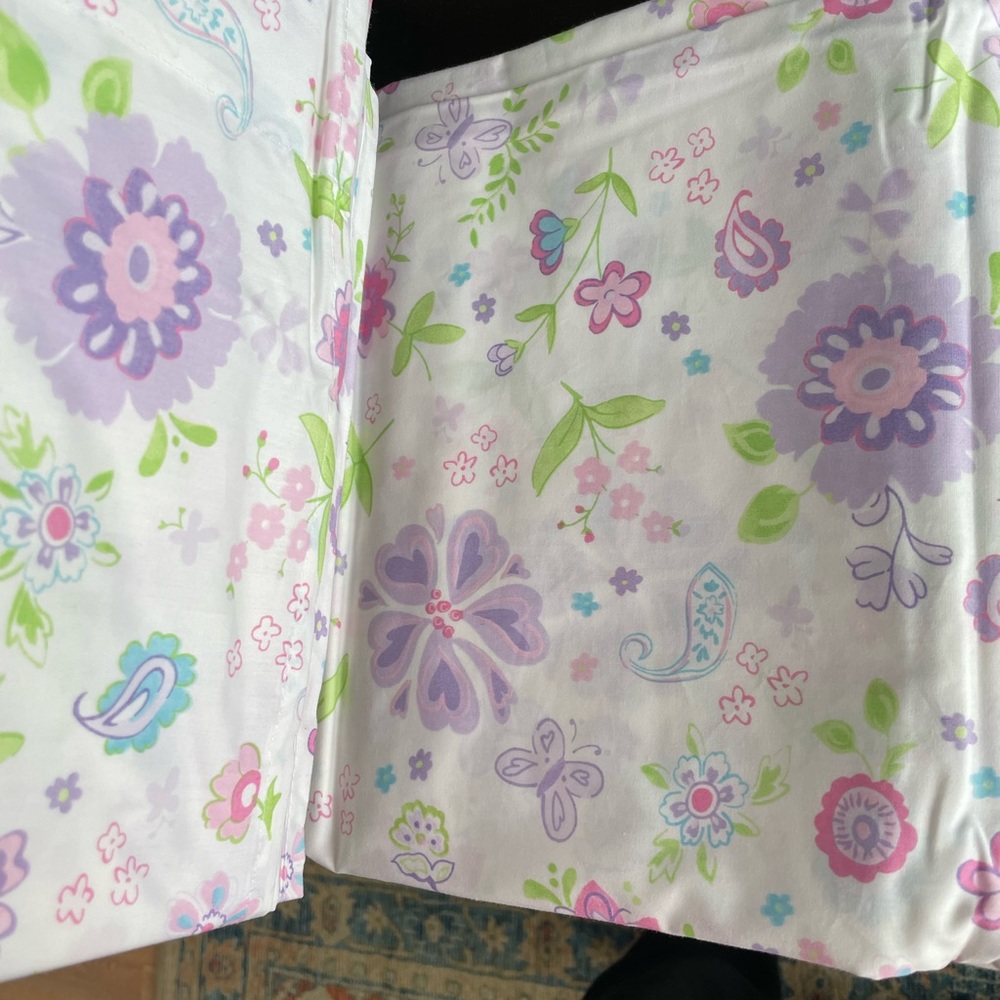 Pottery barn kids flat sheet for twin bed - Picture 2 of 2
